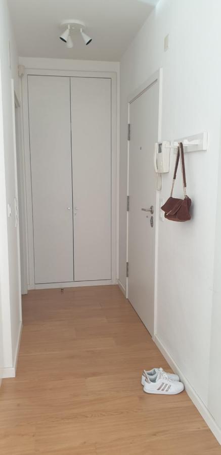 5Min Walk From Subway Station & Free Parking Apartamento Lisboa Exterior foto