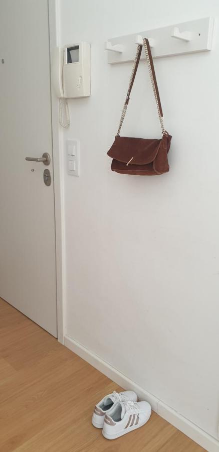 5Min Walk From Subway Station & Free Parking Apartamento Lisboa Exterior foto